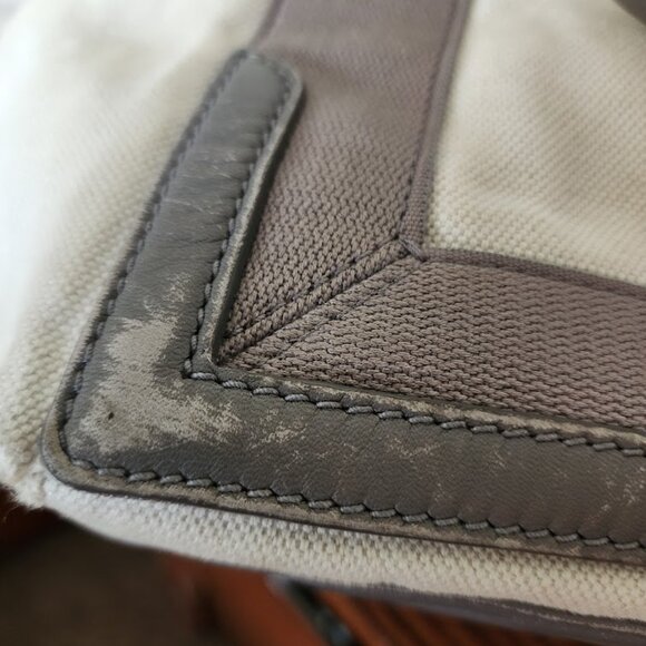 Balenciaga Beige Cabas Tote Bag - Picture 8 of 16